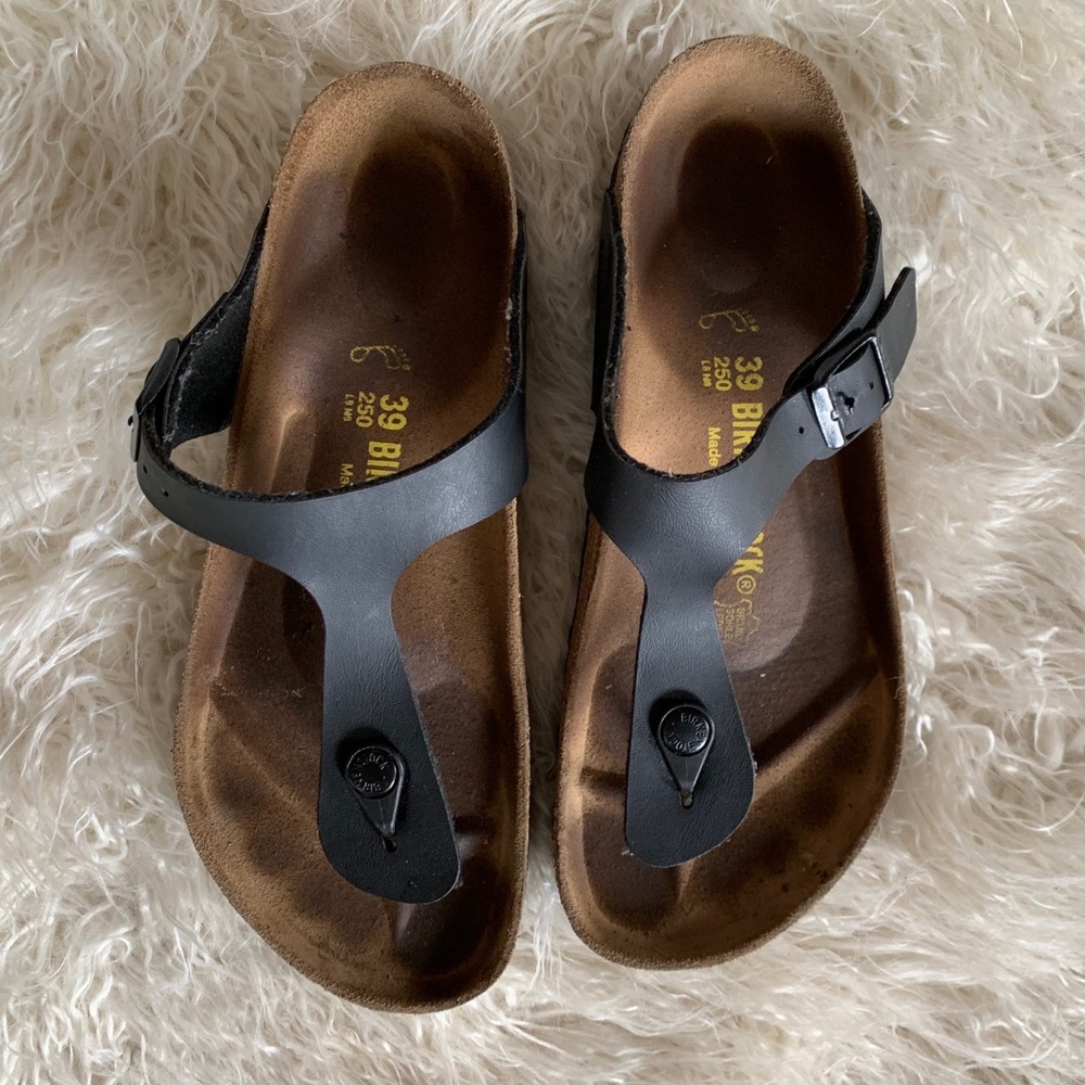Birkenstock Gizeh Black Oiled Leather Sandals 39